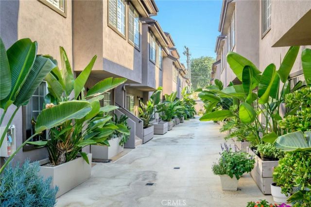 1116 E Palmer Avenue 5, Glendale, CA 91205