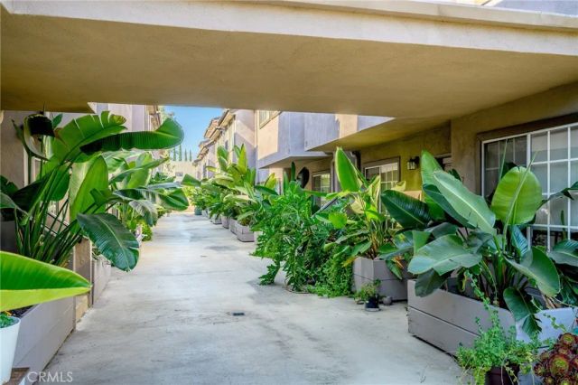 1116 E Palmer Avenue 5, Glendale, CA 91205