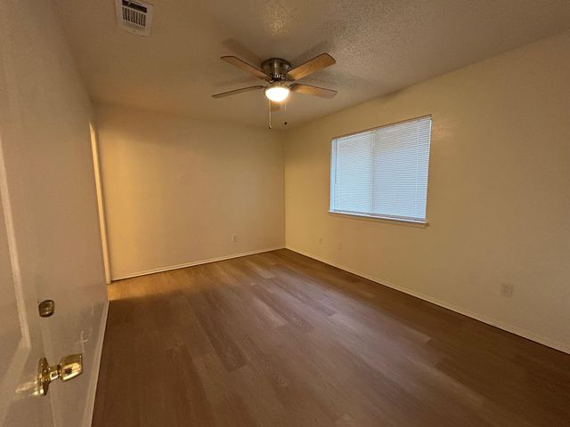 4600 Brown Bark PL A, Austin, TX 78727