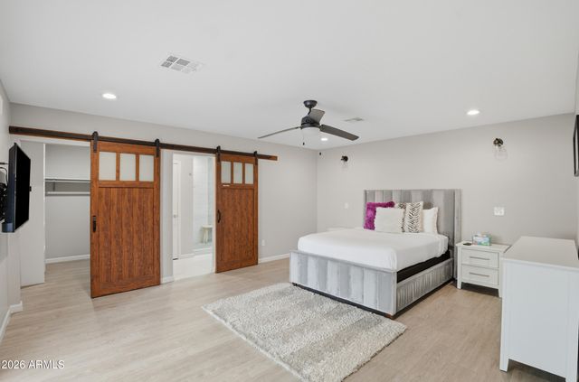 1134 E COLTER Street, Phoenix, AZ 85014