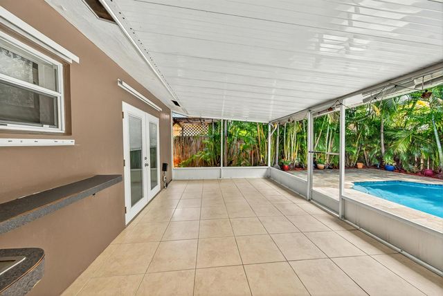 1540 NE 40th Street, Oakland Park, FL 33334