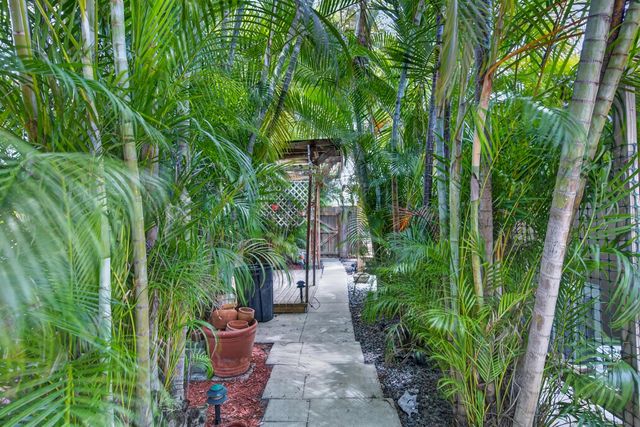 1540 NE 40th Street, Oakland Park, FL 33334