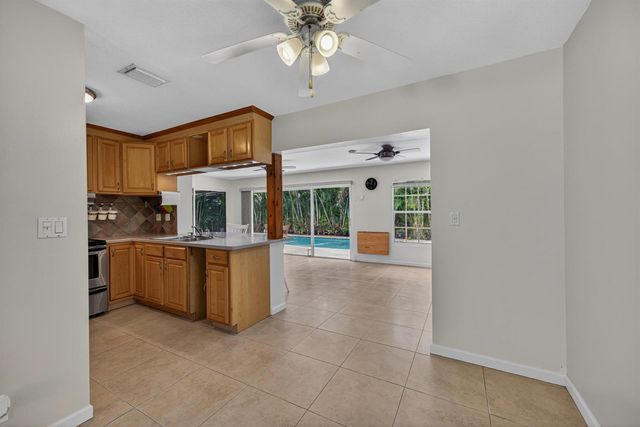 1540 NE 40th Street, Oakland Park, FL 33334