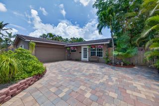 1540 NE 40th Street, Oakland Park, FL 33334
