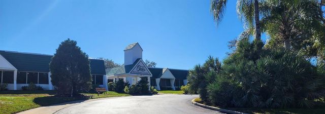 30 SEMINOLE PATH, Wildwood, FL 34785