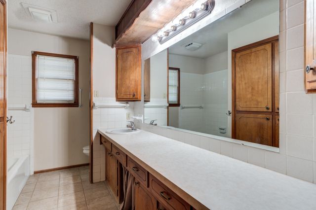 4816 8th Street, Lubbock, TX 79416