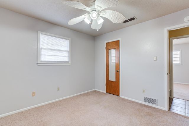 4816 8th Street, Lubbock, TX 79416