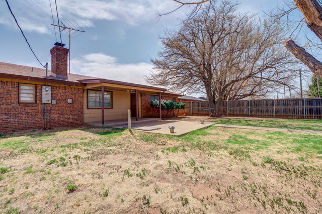 4816 8th Street, Lubbock, TX 79416