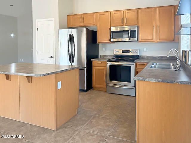 1953 S 174th Lane, Goodyear, AZ 85338