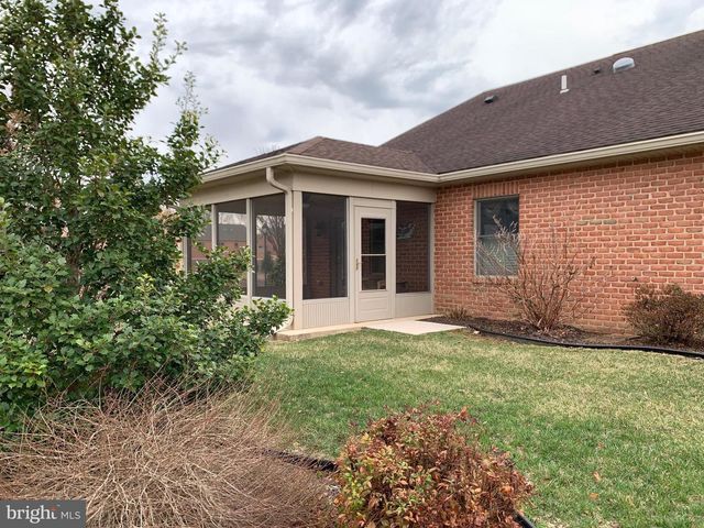 13301 MARQUISE DR, Hagerstown, MD 21742