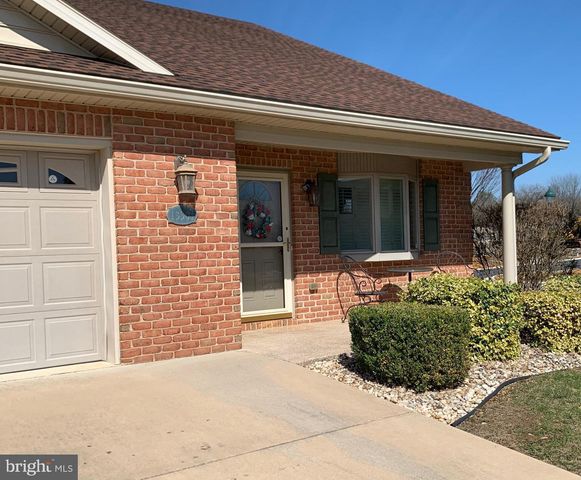 13301 MARQUISE DR, Hagerstown, MD 21742