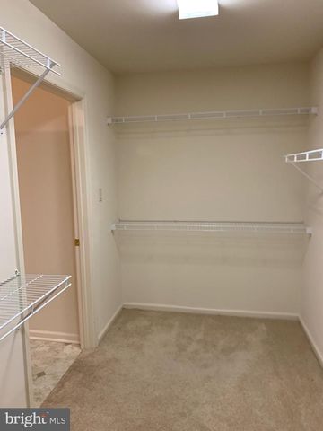 13301 MARQUISE DR, Hagerstown, MD 21742