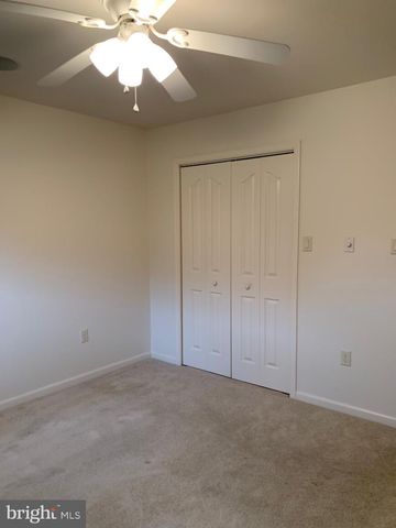 13301 MARQUISE DR, Hagerstown, MD 21742
