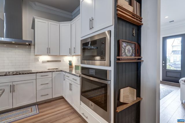 821 HEATHFIELD LN, Crozet, VA 22932