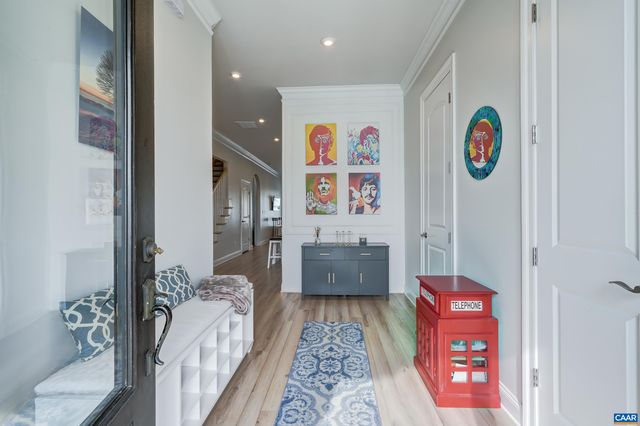 821 HEATHFIELD LN, Crozet, VA 22932