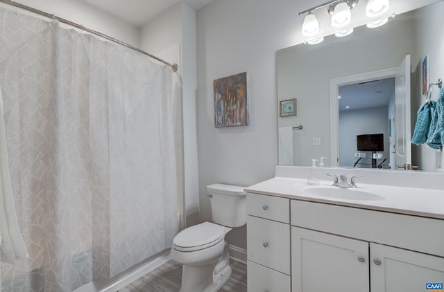 821 HEATHFIELD LN, Crozet, VA 22932