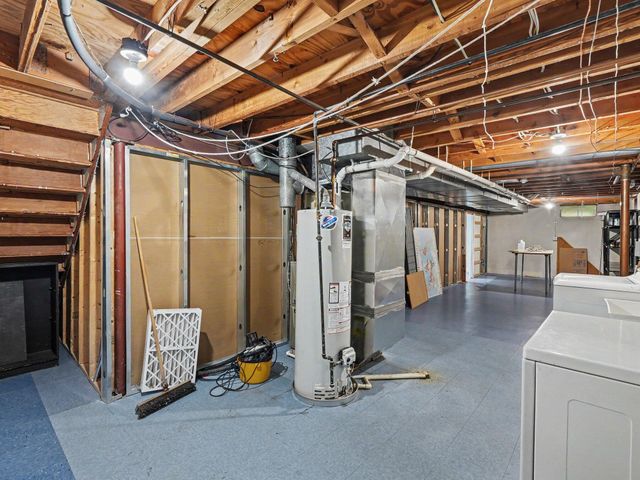 2004 Suffolk Avenue, Ann Arbor, MI 48103