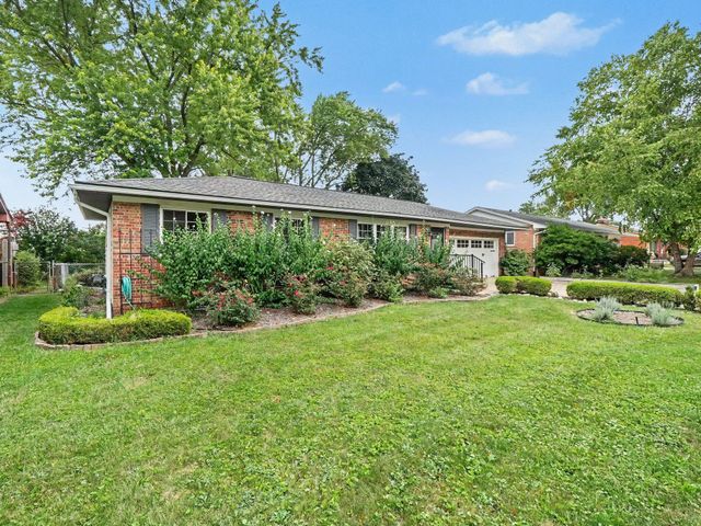2004 Suffolk Avenue, Ann Arbor, MI 48103