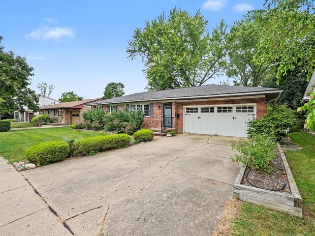 2004 Suffolk Avenue, Ann Arbor, MI 48103