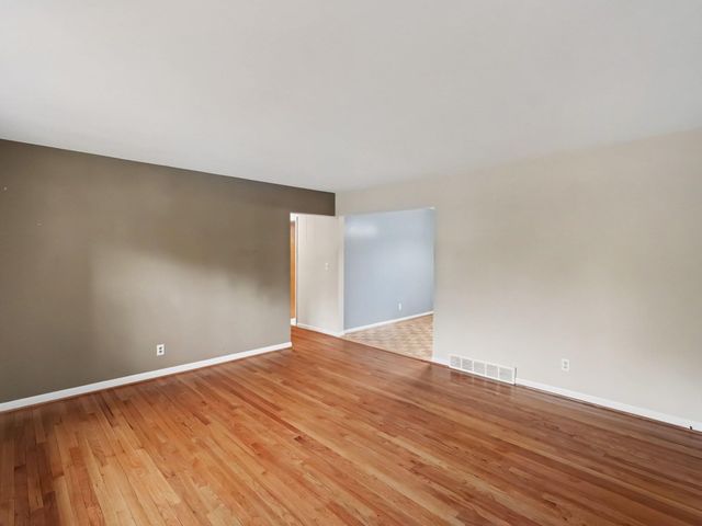 2004 Suffolk Avenue, Ann Arbor, MI 48103