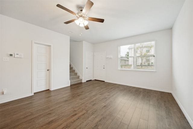 5569 Willamette Drive, Fort Worth, TX 76119