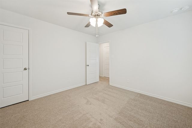 5569 Willamette Drive, Fort Worth, TX 76119