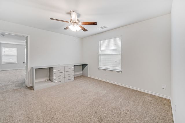 5569 Willamette Drive, Fort Worth, TX 76119