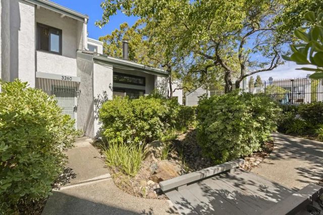 3260 Via Alicante, La Jolla, CA 92037