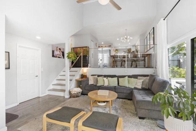 3260 Via Alicante, La Jolla, CA 92037
