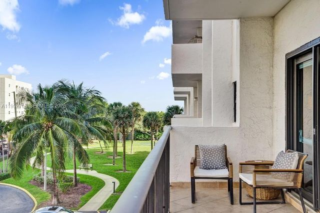 1201 S Ocean Dr 310N, Hollywood, FL 33019