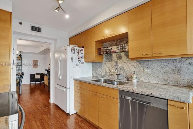 1201 S Ocean Dr 310N, Hollywood, FL 33019