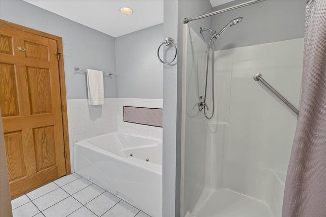 888 Chalfont Drive, Sun Prairie, WI 53590