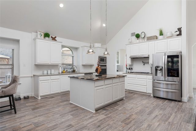1008 Hummingbird Court, Forney, TX 75126