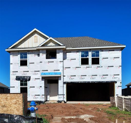 126 Water Grass Trail, Clute, TX 77531