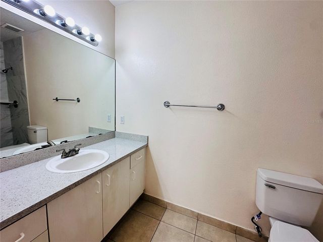 533 VILLA DEL SOL CIRCLE 204, Orlando, FL 32824
