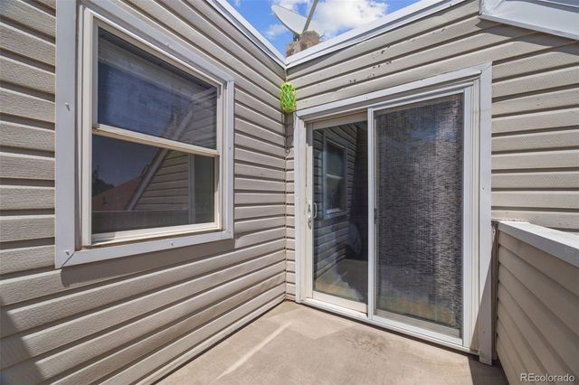 2618 S Xanadu Way B, Aurora, CO 80014
