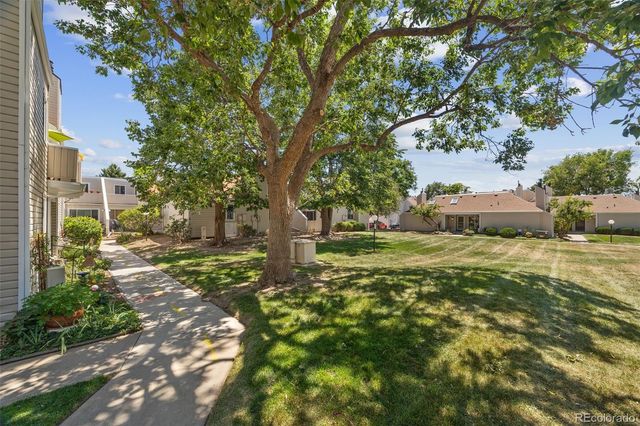 2618 S Xanadu Way B, Aurora, CO 80014