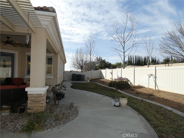 1776 Desert Almond Way, Beaumont, CA 92223