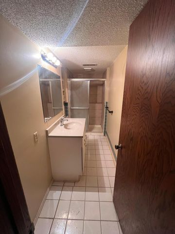 1917 Gunflint Trail N, Brooklyn Park, MN 55444