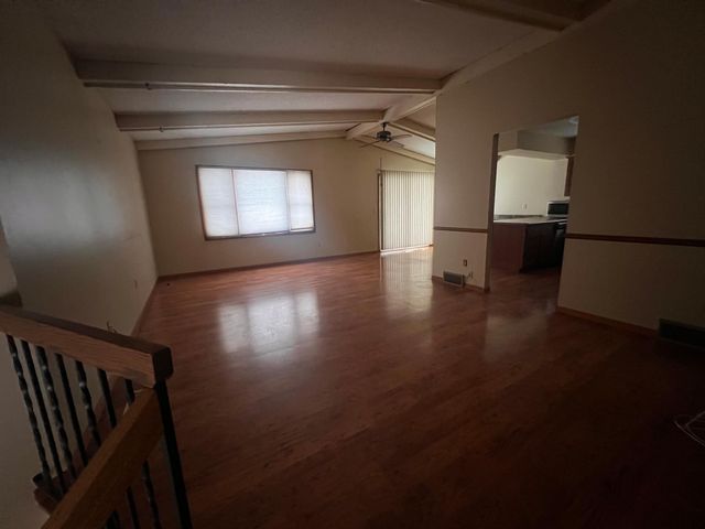 1917 Gunflint Trail N, Brooklyn Park, MN 55444