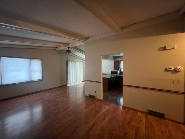 1917 Gunflint Trail N, Brooklyn Park, MN 55444