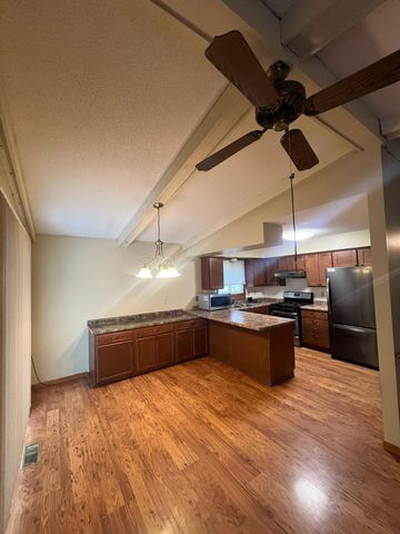 1917 Gunflint Trail N, Brooklyn Park, MN 55444