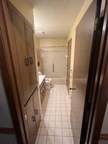 1917 Gunflint Trail N, Brooklyn Park, MN 55444