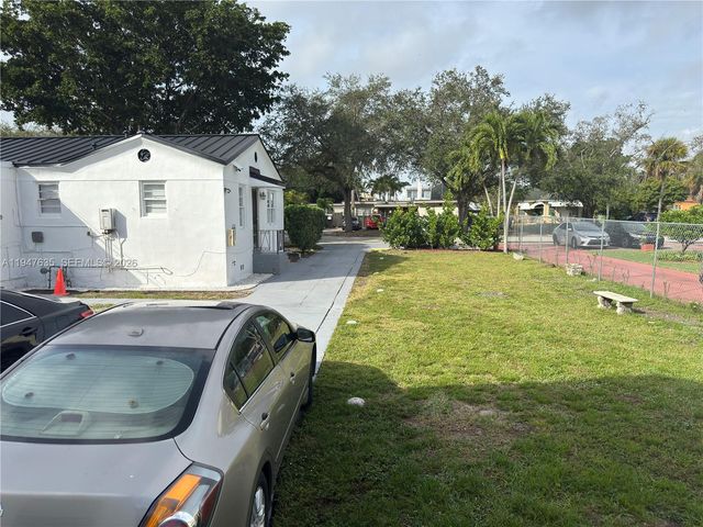 921 N 17th Court 925, Hollywood, FL 33020