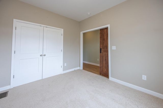 526 Steele Road, Paris, KY 40361