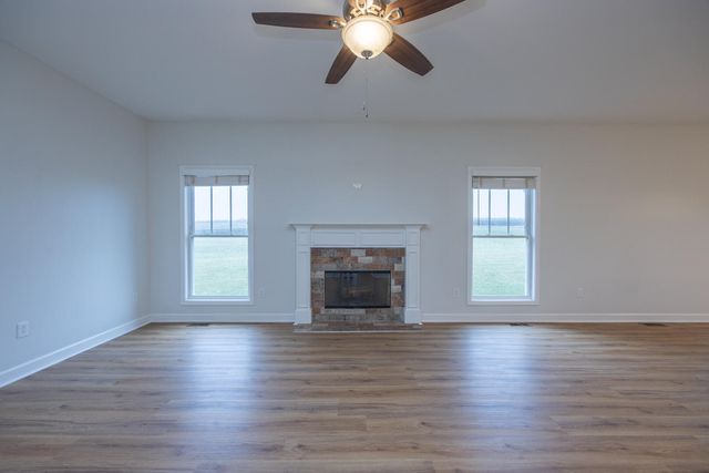 526 Steele Road, Paris, KY 40361