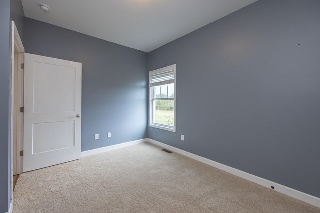 526 Steele Road, Paris, KY 40361