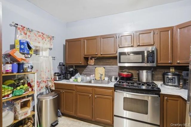 216 Dubois Street, Newburgh, NY 12550