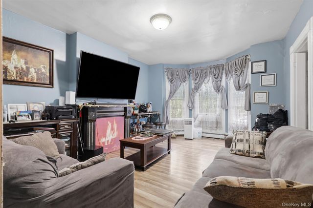 216 Dubois Street, Newburgh, NY 12550