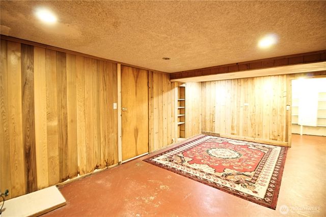 126 E. 64th Street, Tacoma, WA 98404